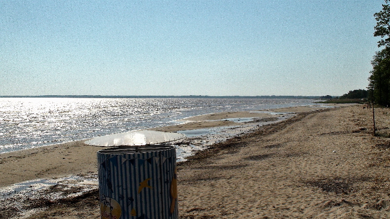 Strand am Stellplatz gen Westen