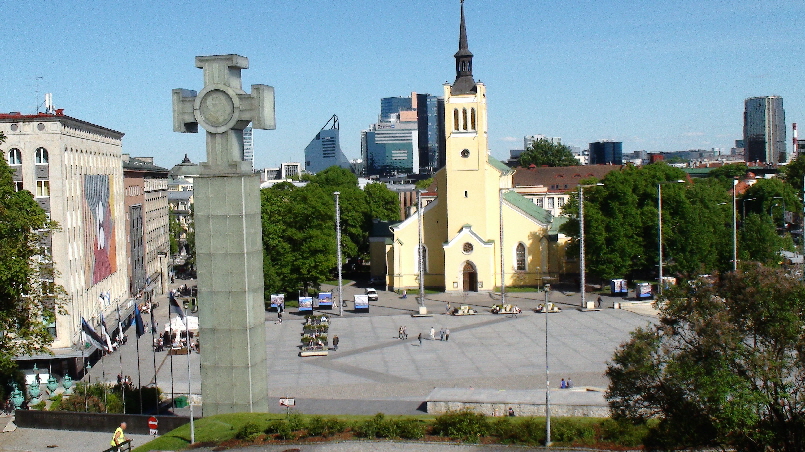 Freiheitsplatz mit -Denkmal 1918-20