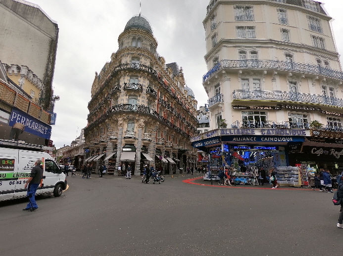 Grand Hotel