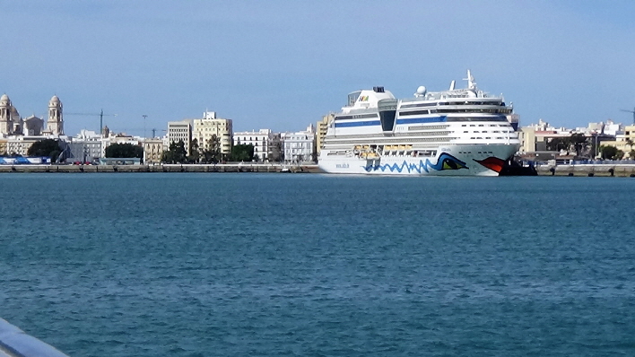 Aida bella ist auch schon in Cádiz