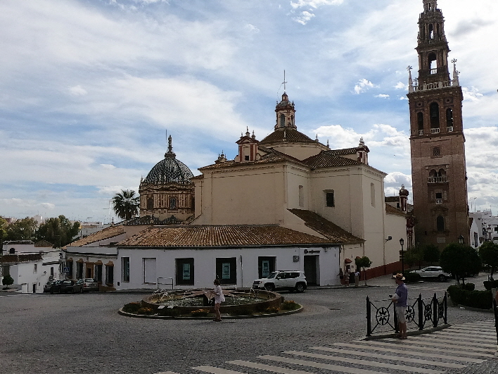 eine von etlichen Kirchen in Carmona