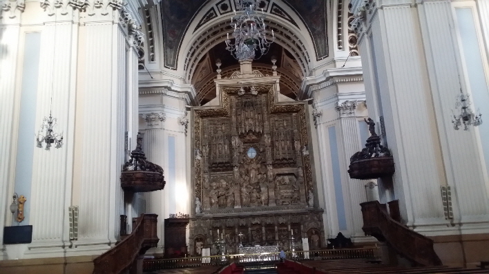 Innenkirche 1